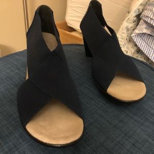 Charleston shoe Company Crawford Navy size 7